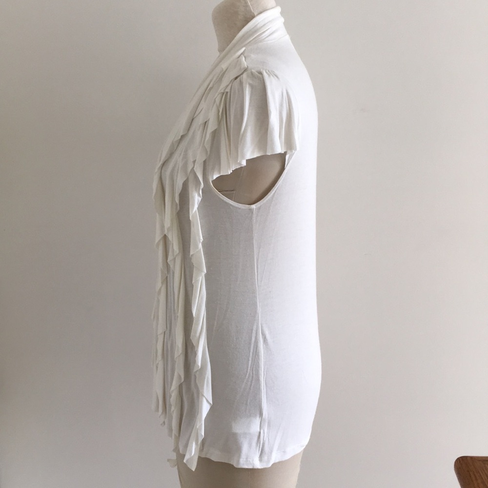Ivory Ruffle Vest - Picture 4 of 8
